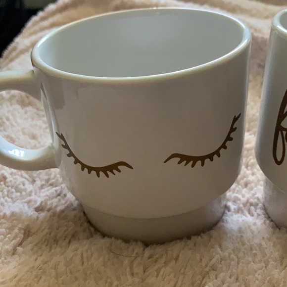 Pair of Double sided Lash mugs - Picture 2 of 5